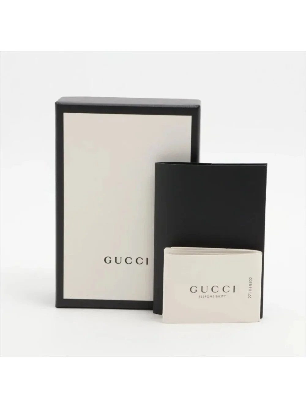 Gucci GG Supreme Sherry Line Leather Bifold Wallet Compact